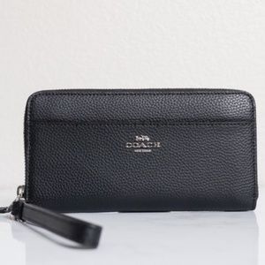 Coach Leather Accordion Zip Wallet/Wristlet
